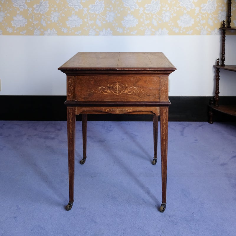 Uno Antiques|サイドテーブル/コンソールテーブル一覧|英国イギリス Uno Antiques|サイドテーブル/コンソールテーブル一覧|英国イギリス